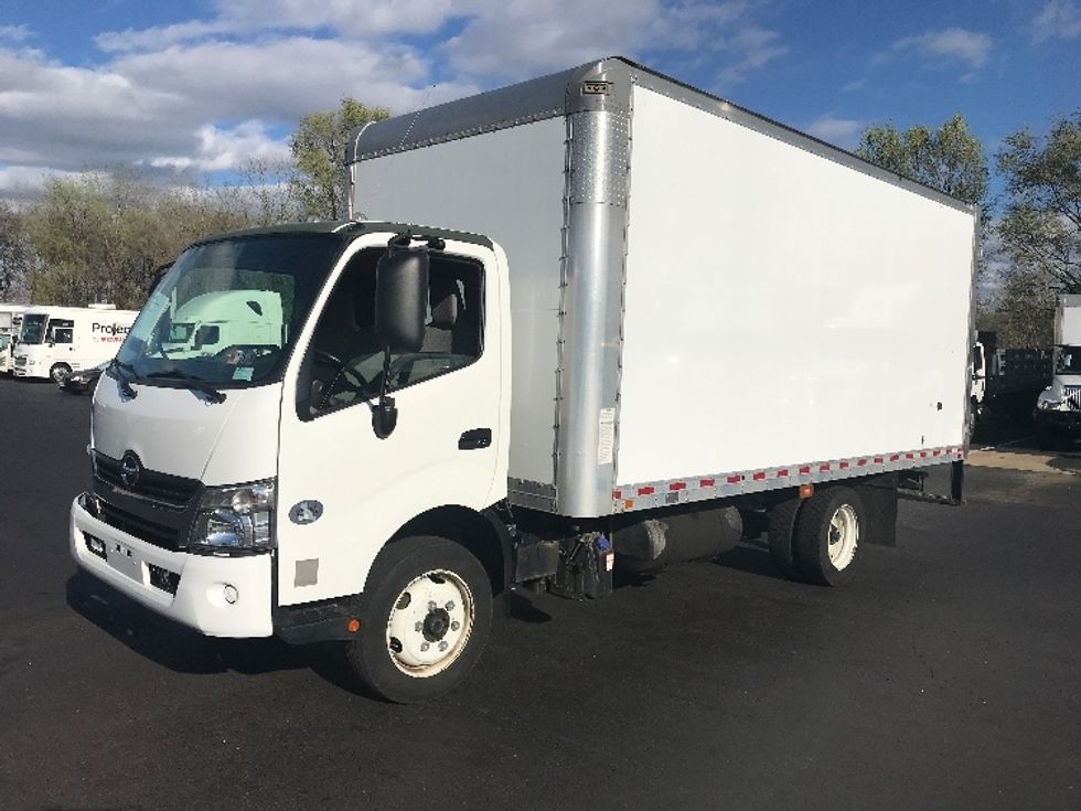 Medium Duty Box Truck-Light and Medium Duty Trucks-Hino-2020-195-Bensalem-PA-127,331\n\t\tmiles-$ 40,000 - Image 3