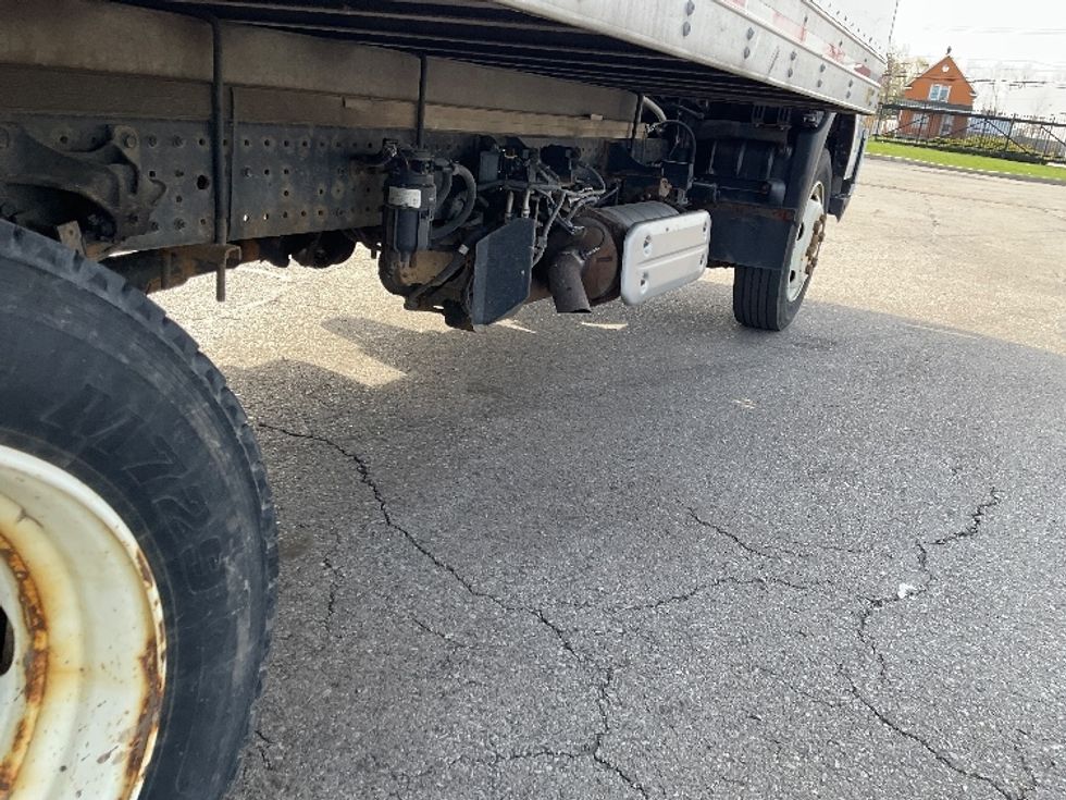 Medium Duty Box Truck-Light and Medium Duty Trucks-Hino-2020-195-Buffalo-NY-118,084\n\t\tmiles-$ 40,250 - Image 14