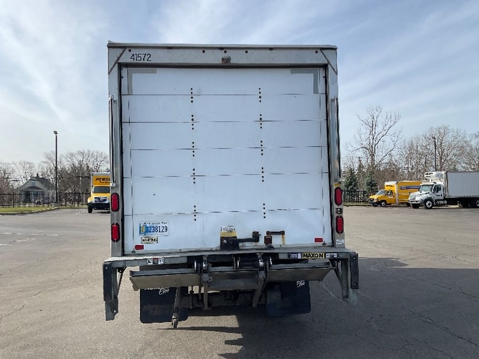 Medium Duty Box Truck-Light and Medium Duty Trucks-Hino-2020-195-Buffalo-NY-118,084\n\t\tmiles-$ 40,250 - Image 7