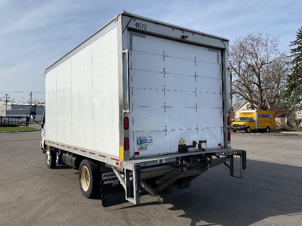 Medium Duty Box Truck-Light and Medium Duty Trucks-Hino-2020-195-Buffalo-NY-127,492\n\t\tmiles-$ 32,250 - Image 6