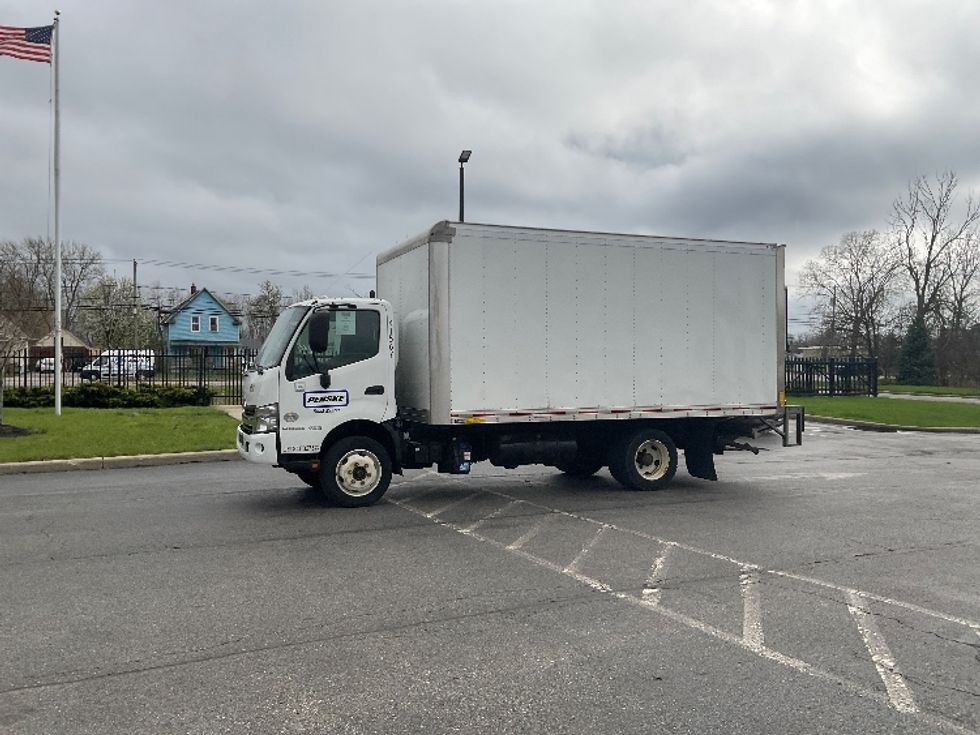 2020 Hino XJC720 / XFC720 Single Cab photo 3