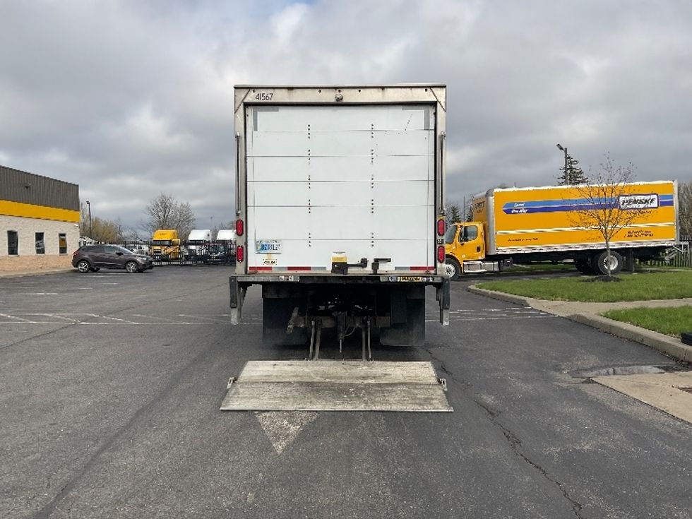 Medium Duty Box Truck-Light and Medium Duty Trucks-Hino-2020-195-Buffalo-NY-96,010\n\t\tmiles-$ 41,000 - Image 9