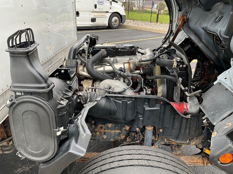 Medium Duty Box Truck-Light and Medium Duty Trucks-Hino-2020-195-Cambridge-ON-163,480\n\t\tkm-$ 63,500 - Image 23