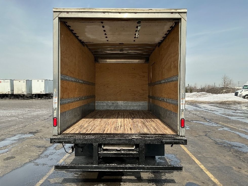 Medium Duty Box Truck-Light and Medium Duty Trucks-Hino-2020-195-Cambridge-ON-163,480\n\t\tkm-$ 63,500 - Image 8