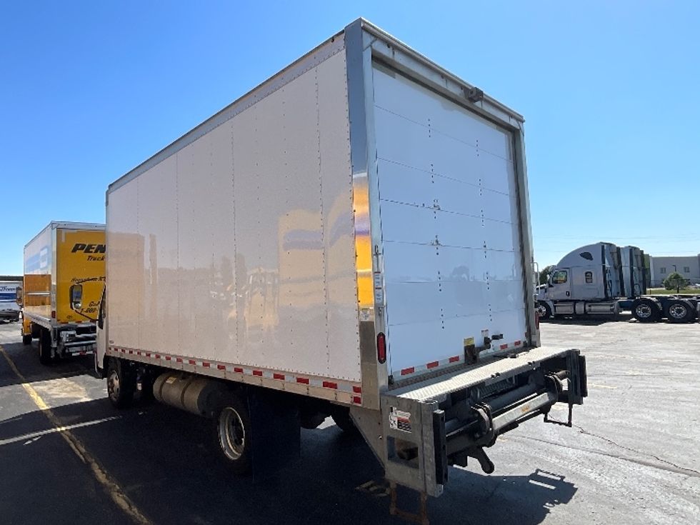 Medium Duty Box Truck-Light and Medium Duty Trucks-Hino-2020-195-Cambridge-ON-67,079\n\t\tkm-$ 61,500 - Image 6