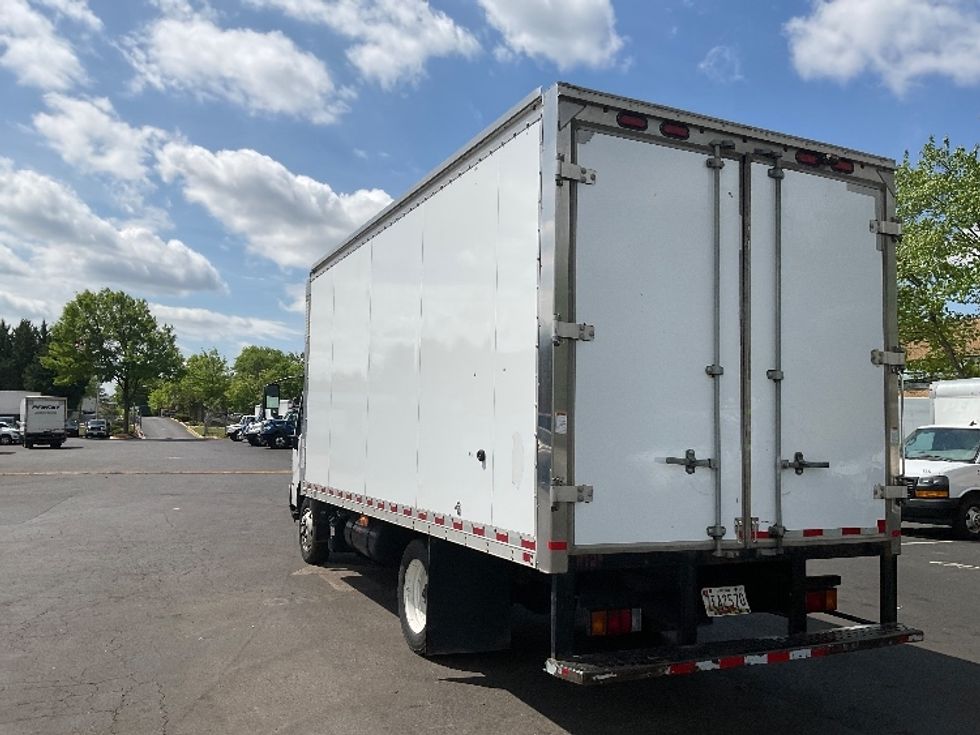 Medium Duty Box Truck-Light and Medium Duty Trucks-Hino-2020-195-Capitol Heights-MD-110,097\n\t\tmiles-$ 34,000 - Image 6