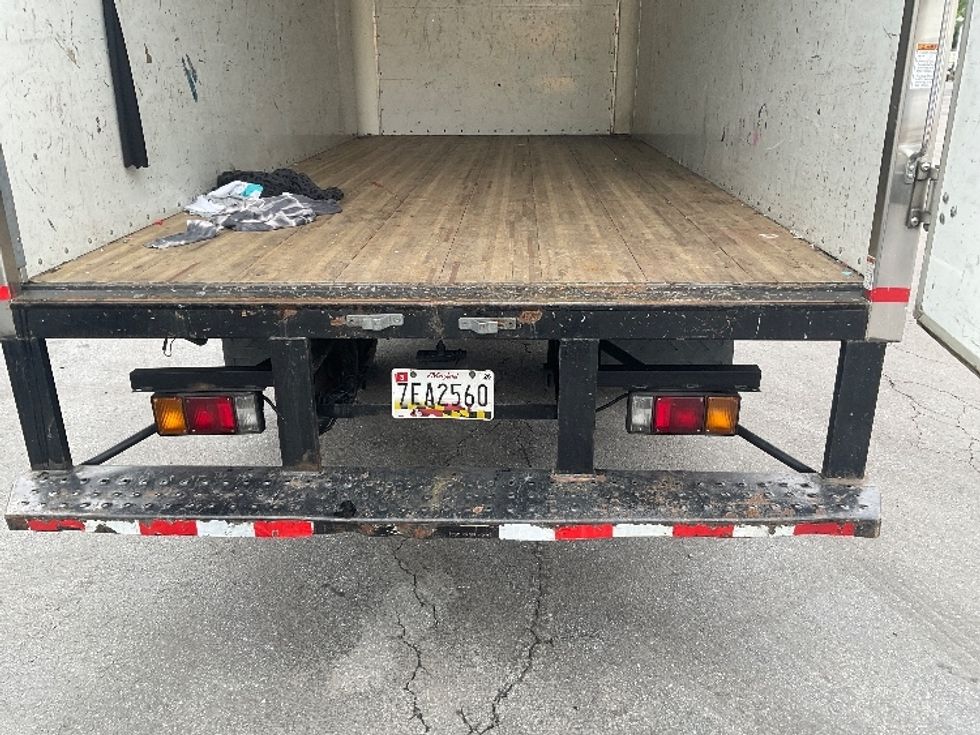 Medium Duty Box Truck-Light and Medium Duty Trucks-Hino-2020-195-Capitol Heights-MD-114,637\n\t\tmiles-$ 42,750 - Image 10