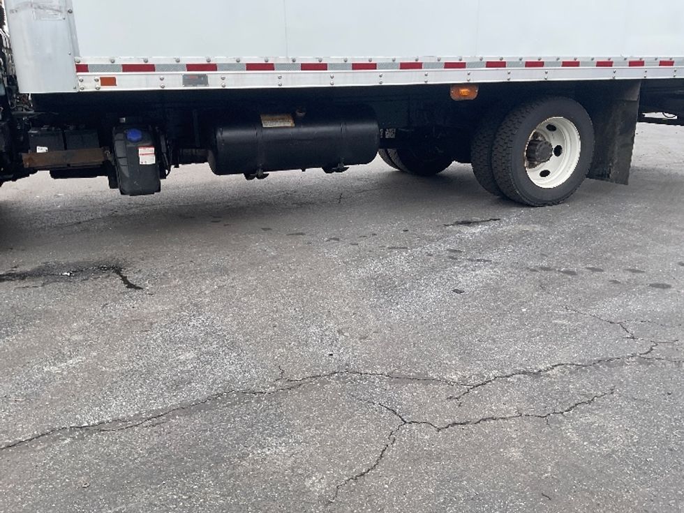 Medium Duty Box Truck-Light and Medium Duty Trucks-Hino-2020-195-Capitol Heights-MD-114,637\n\t\tmiles-$ 42,750 - Image 14