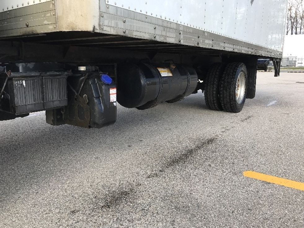 Medium Duty Box Truck-Light and Medium Duty Trucks-Hino-2020-195-Delta-BC-243,637\n\t\tkm-$ 53,250 - Image 5