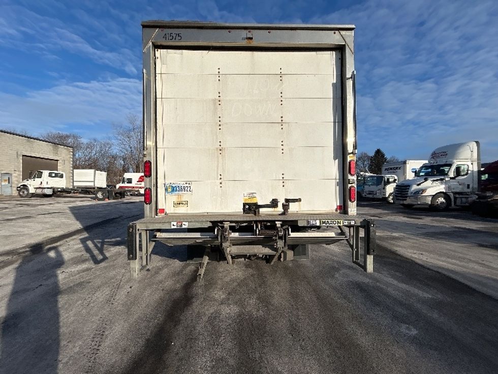 Medium Duty Box Truck-Light and Medium Duty Trucks-Hino-2020-195-Elmira-NY-148,439\n\t\tmiles-$ 36,000 - Image 7