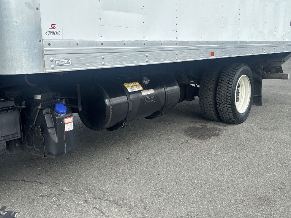 Medium Duty Box Truck-Light and Medium Duty Trucks-Hino-2020-195-Elmsford-NY-51,152\n\t\tmiles-$ 47,250 - Image 5