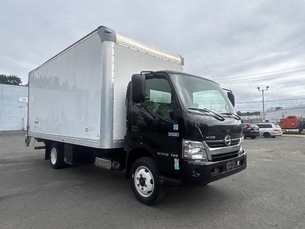 Medium Duty Box Truck-Light and Medium Duty Trucks-Hino-2020-195-Elmsford-NY-56,310\n\t\tmiles-$ 46,750 - Image 1