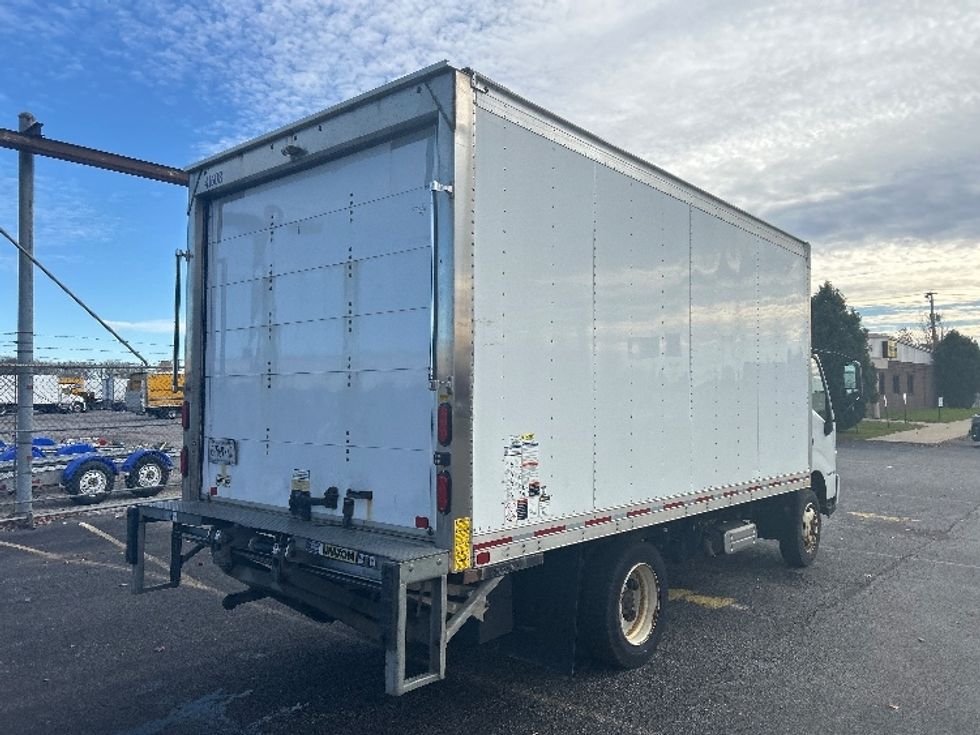 Medium Duty Box Truck-Light and Medium Duty Trucks-Hino-2020-195-Fredonia-NY-128,220\n\t\tmiles-$ 37,250 - Image 13
