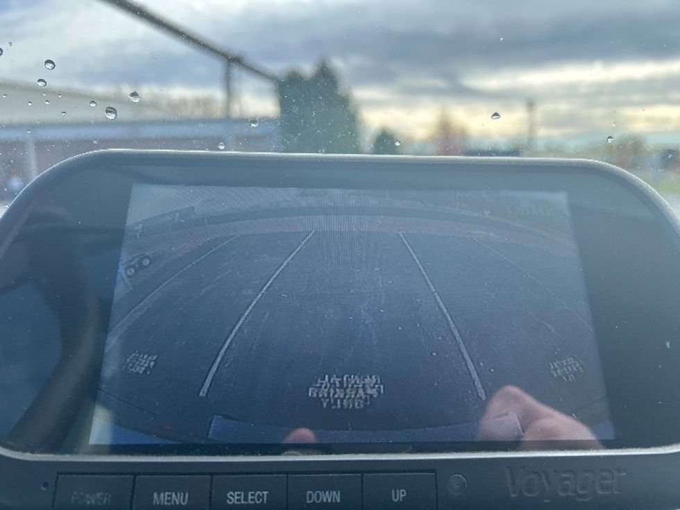 Medium Duty Box Truck-Light and Medium Duty Trucks-Hino-2020-195-Fredonia-NY-128,220\n\t\tmiles-$ 37,250 - Image 25