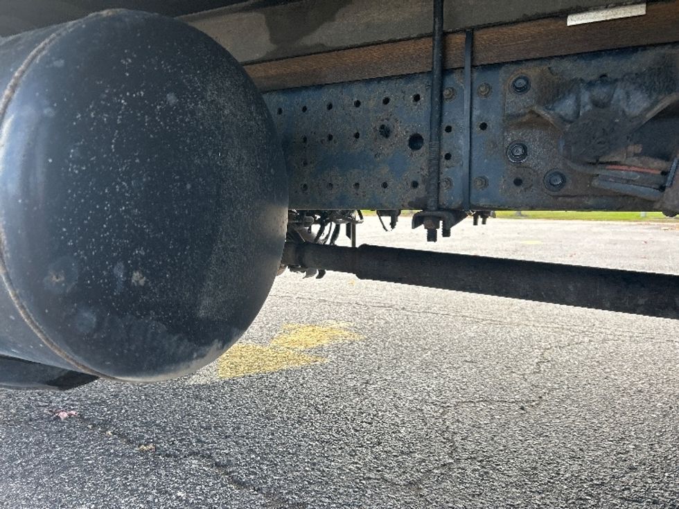 Medium Duty Box Truck-Light and Medium Duty Trucks-Hino-2020-195-Fredonia-NY-128,220\n\t\tmiles-$ 37,250 - Image 5