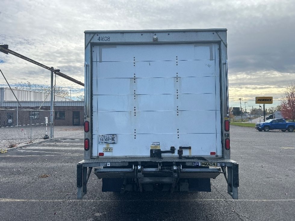 Medium Duty Box Truck-Light and Medium Duty Trucks-Hino-2020-195-Fredonia-NY-128,220\n\t\tmiles-$ 37,250 - Image 7