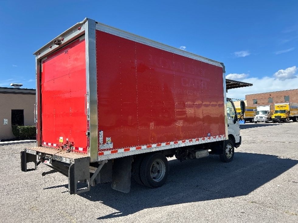Medium Duty Box Truck-Light and Medium Duty Trucks-Hino-2020-195-Fredonia-NY-193,255\n\t\tmiles-$ 21,750 - Image 13