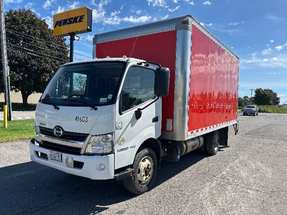 Medium Duty Box Truck-Light and Medium Duty Trucks-Hino-2020-195-Fredonia-NY-193,255\n\t\tmiles-$ 21,750 - Image 3