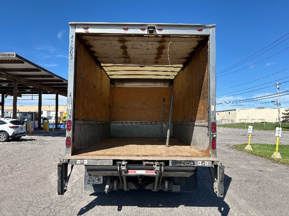Medium Duty Box Truck-Light and Medium Duty Trucks-Hino-2020-195-Fredonia-NY-193,255\n\t\tmiles-$ 21,750 - Image 8