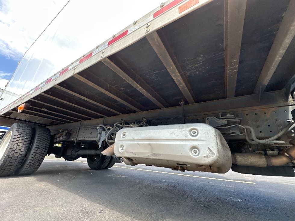 Medium Duty Box Truck-Light and Medium Duty Trucks-Hino-2020-195-Jessup-MD-139,126\n\t\tmiles-$ 38,500 - Image 14