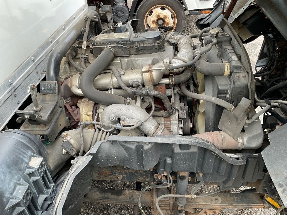 Medium Duty Box Truck-Light and Medium Duty Trucks-Hino-2020-195-Londonderry-NH-132,911\n\t\tmiles-$ 36,500 - Image 23