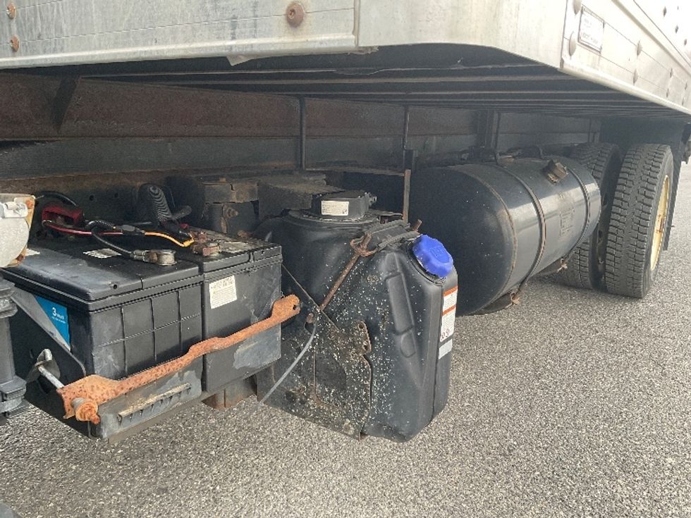 Medium Duty Box Truck-Light and Medium Duty Trucks-Hino-2020-195-Londonderry-NH-132,911\n\t\tmiles-$ 36,500 - Image 5