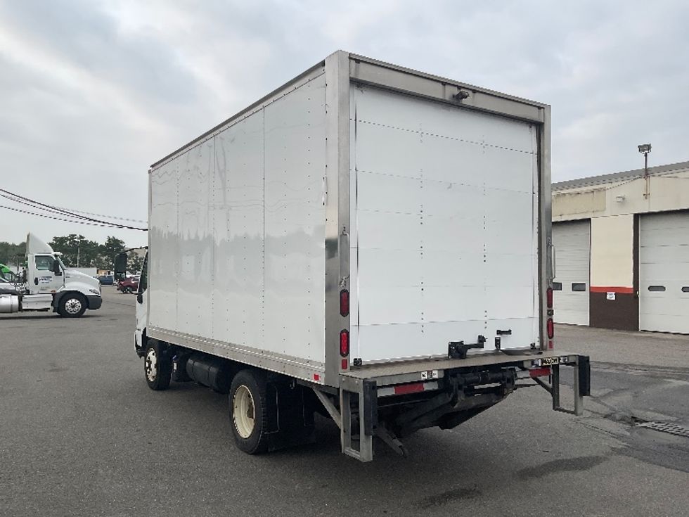 Medium Duty Box Truck-Light and Medium Duty Trucks-Hino-2020-195-Londonderry-NH-132,911\n\t\tmiles-$ 36,500 - Image 6