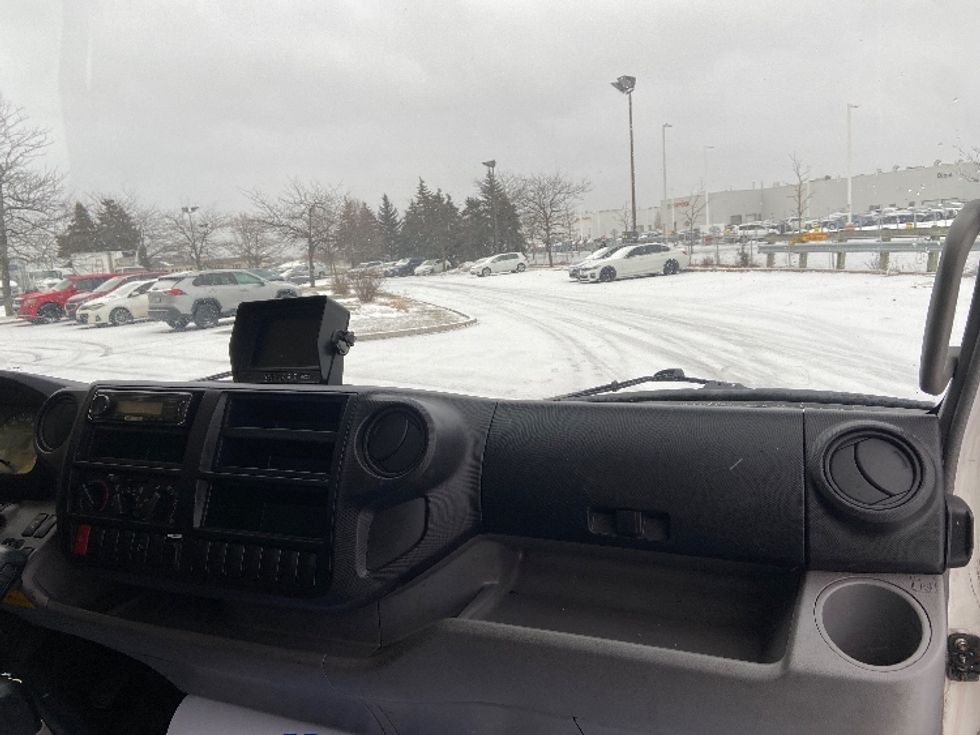 Medium Duty Box Truck-Light and Medium Duty Trucks-Hino-2020-195-Mississauga-ON-114,065\n\t\tkm-$ 64,500 - Image 20