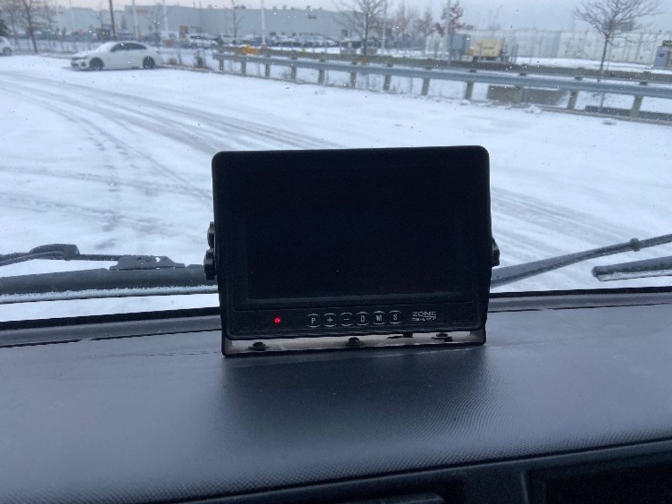 Medium Duty Box Truck-Light and Medium Duty Trucks-Hino-2020-195-Mississauga-ON-114,065\n\t\tkm-$ 64,500 - Image 24