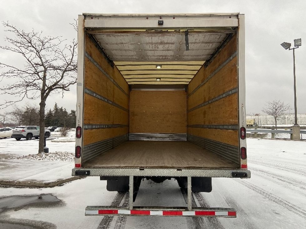 Medium Duty Box Truck-Light and Medium Duty Trucks-Hino-2020-195-Mississauga-ON-114,065\n\t\tkm-$ 64,500 - Image 8