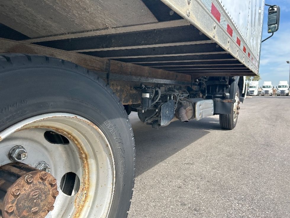 Medium Duty Box Truck-Light and Medium Duty Trucks-Hino-2020-195-Mississauga-ON-206,295\n\t\tkm-$ 55,500 - Image 14