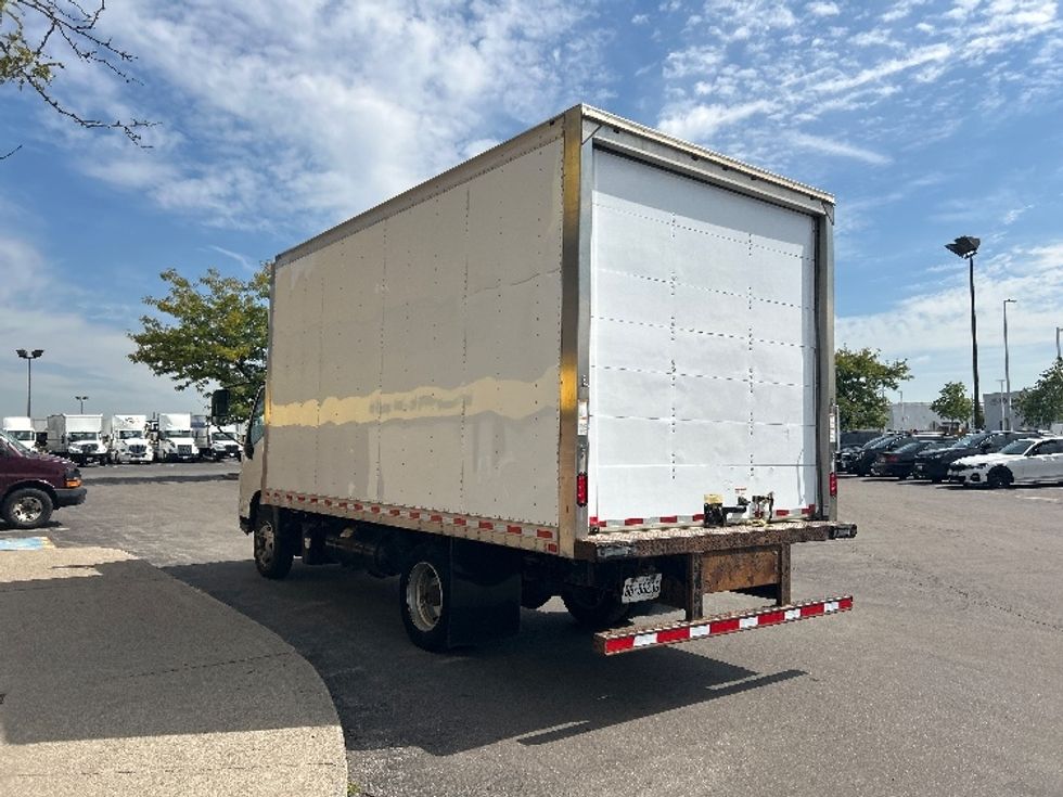 Medium Duty Box Truck-Light and Medium Duty Trucks-Hino-2020-195-Mississauga-ON-206,295\n\t\tkm-$ 55,500 - Image 6