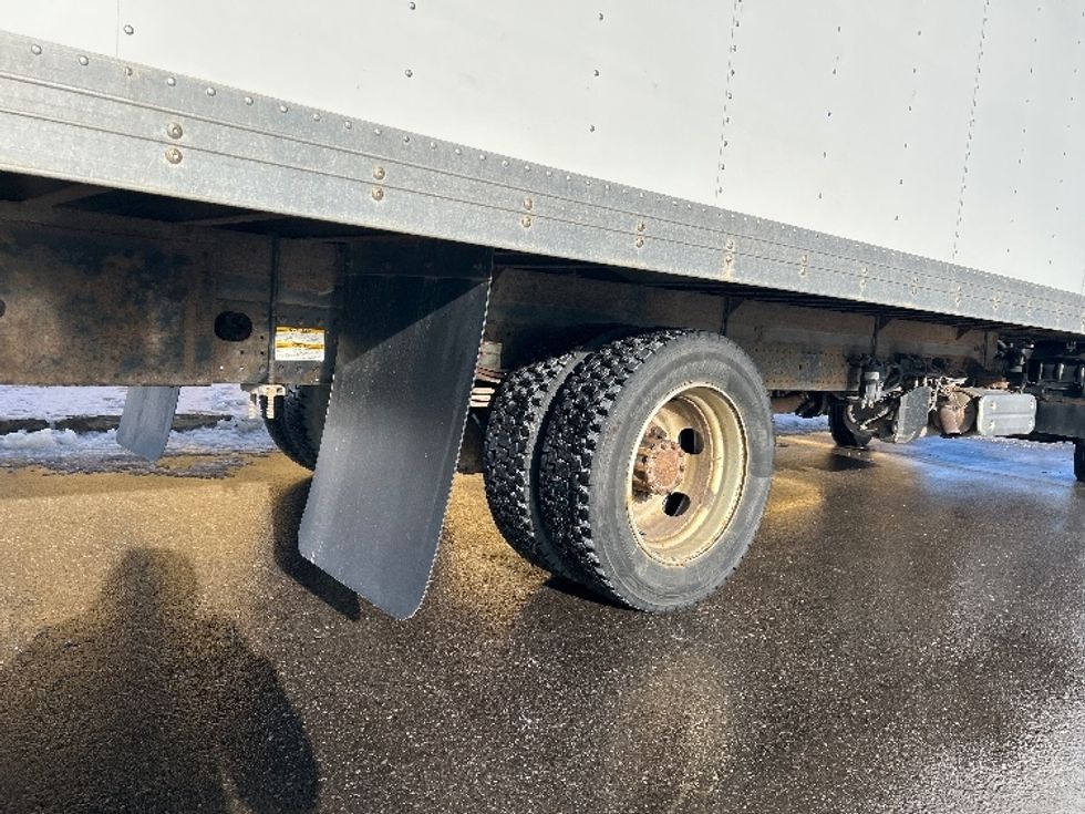 Medium Duty Box Truck-Light and Medium Duty Trucks-Hino-2020-195-Mississauga-ON-99,485\n\t\tkm-$ 65,750 - Image 14