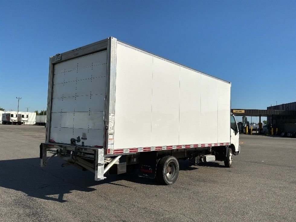 Medium Duty Box Truck-Light and Medium Duty Trucks-Hino-2020-195-Montreal-PQ-135,590\n\t\tkm-$ 55,750 - Image 13