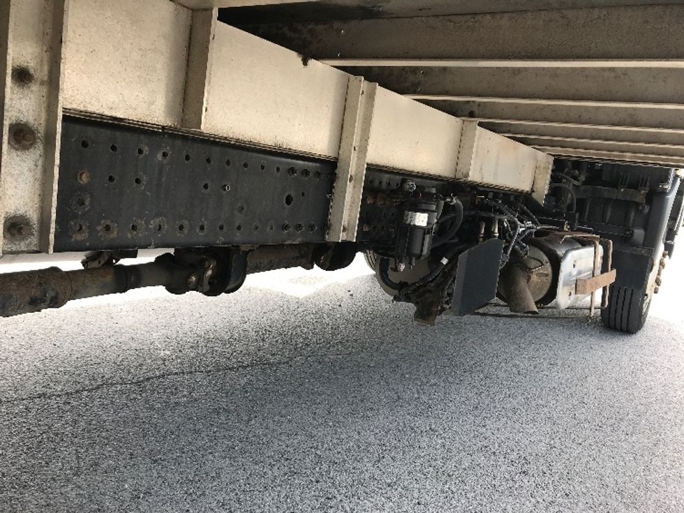 Medium Duty Box Truck-Light and Medium Duty Trucks-Hino-2020-195-Montreal-PQ-150,895\n\t\tkm-$ 65,750 - Image 14