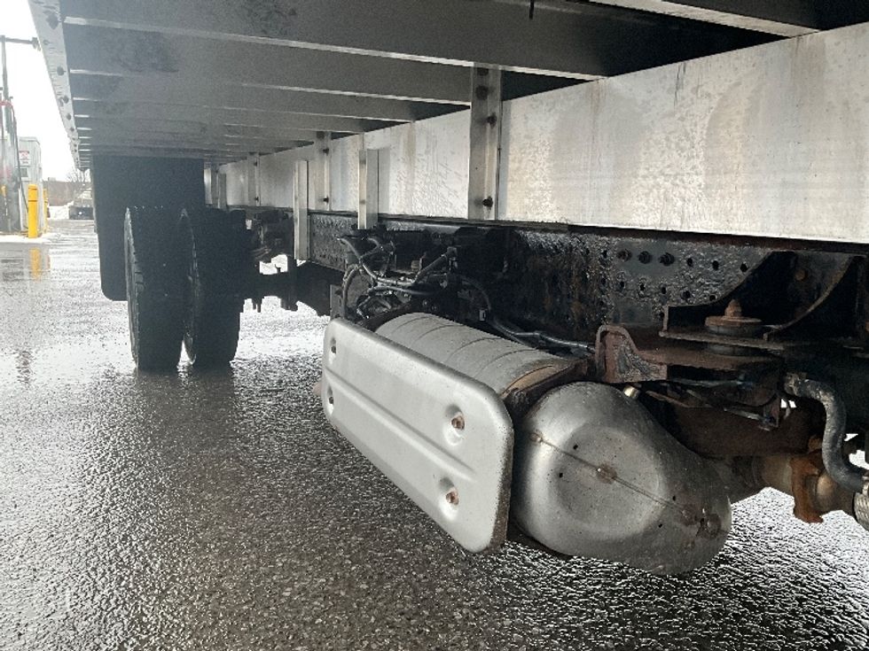 Medium Duty Box Truck-Light and Medium Duty Trucks-Hino-2020-195-Ottawa-ON-189,881\n\t\tkm-$ 60,500 - Image 13