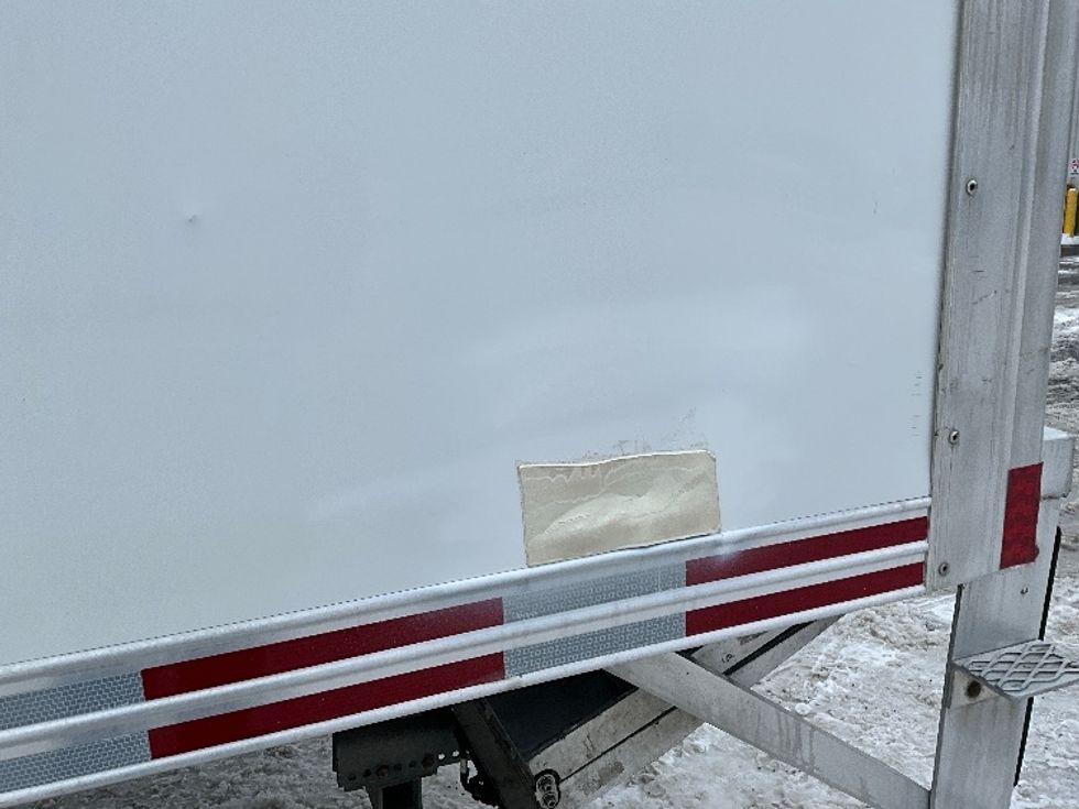 Medium Duty Box Truck-Light and Medium Duty Trucks-Hino-2020-195-Ottawa-ON-235,848\n\t\tkm-$ 55,000 - Image 22