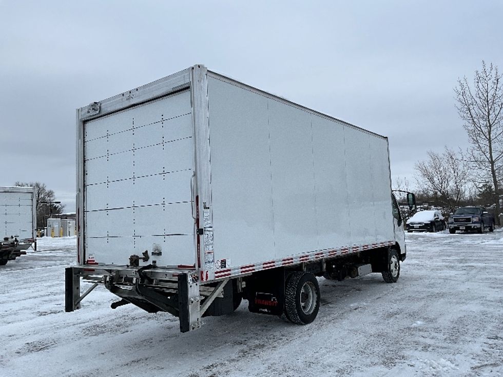 Medium Duty Box Truck-Light and Medium Duty Trucks-Hino-2020-195-Ottawa-ON-241,798\n\t\tkm-$ 53,750 - Image 13