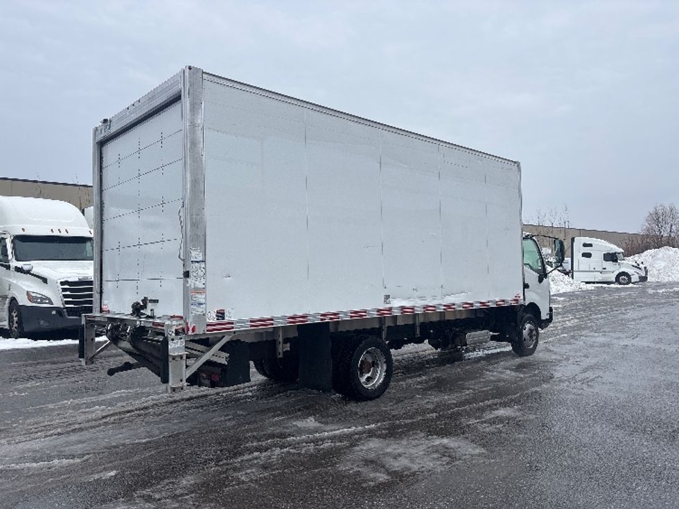 Medium Duty Box Truck-Light and Medium Duty Trucks-Hino-2020-195-Ottawa-ON-246,584\n\t\tkm-$ 52,750 - Image 13