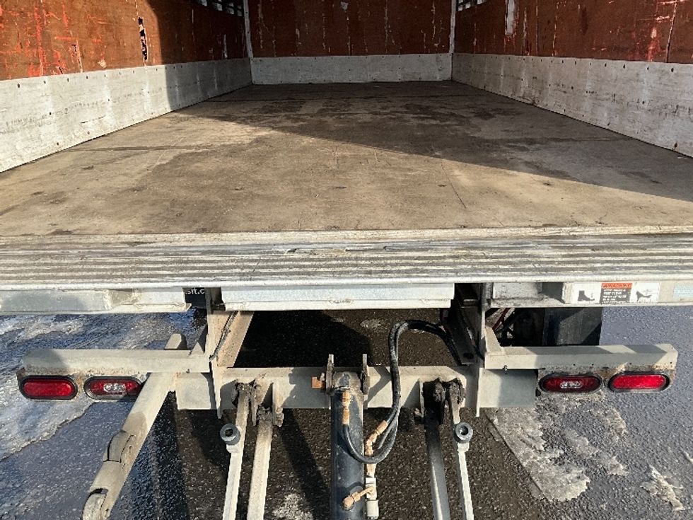 Medium Duty Box Truck-Light and Medium Duty Trucks-Hino-2020-195-Ottawa-ON-246,584\n\t\tkm-$ 52,750 - Image 8