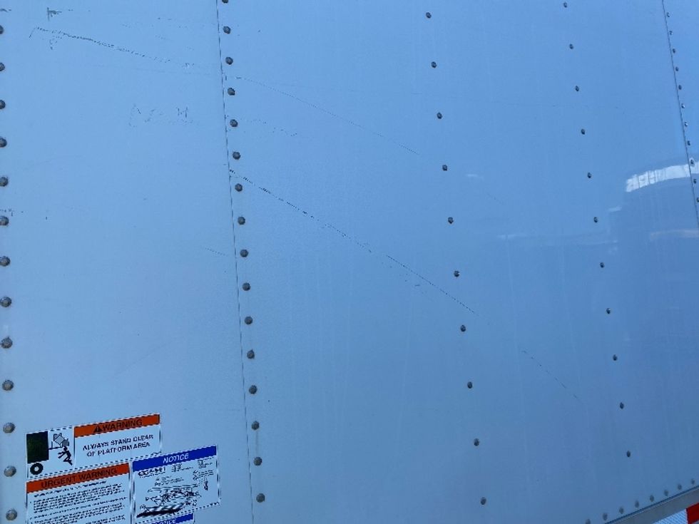 Medium Duty Box Truck-Light and Medium Duty Trucks-Hino-2020-195-Parsippany-NJ-100,872\n\t\tmiles-$ 42,500 - Image 27