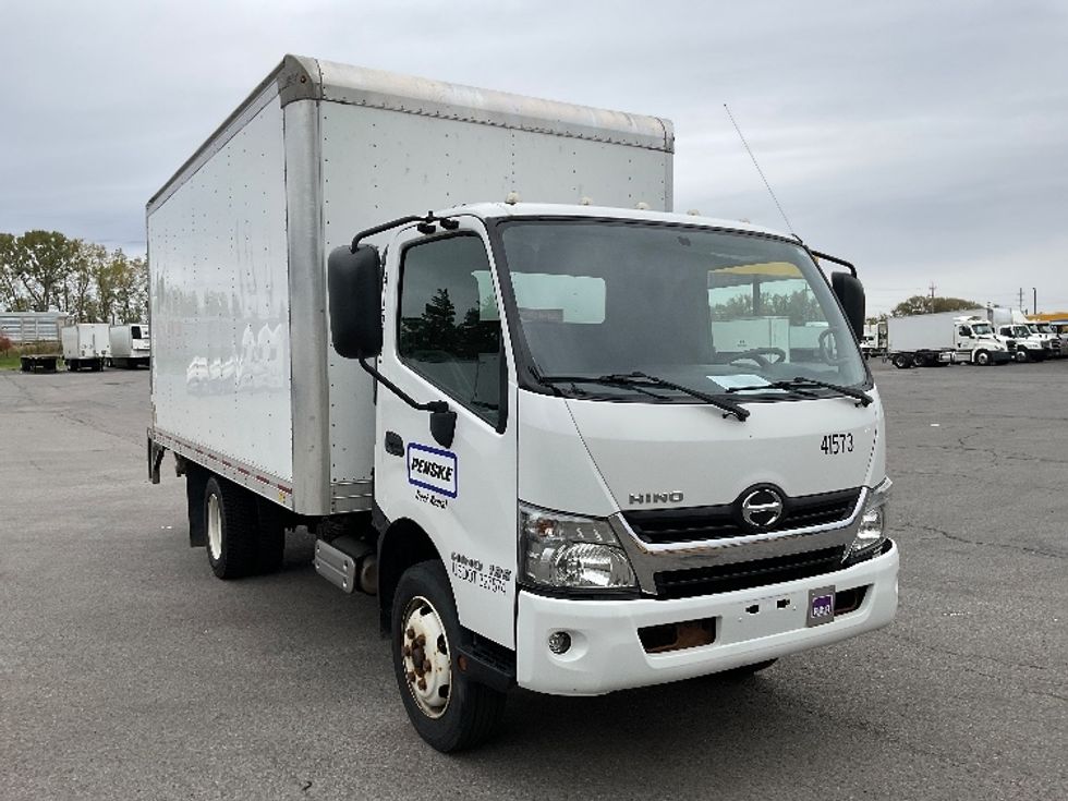 Medium Duty Box Truck-Light and Medium Duty Trucks-Hino-2020-195-Rochester-NY-113,591\n\t\tmiles-$ 39,250 - Image 1