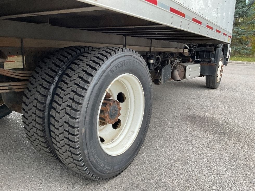 Medium Duty Box Truck-Light and Medium Duty Trucks-Hino-2020-195-Rochester-NY-113,591\n\t\tmiles-$ 39,250 - Image 14