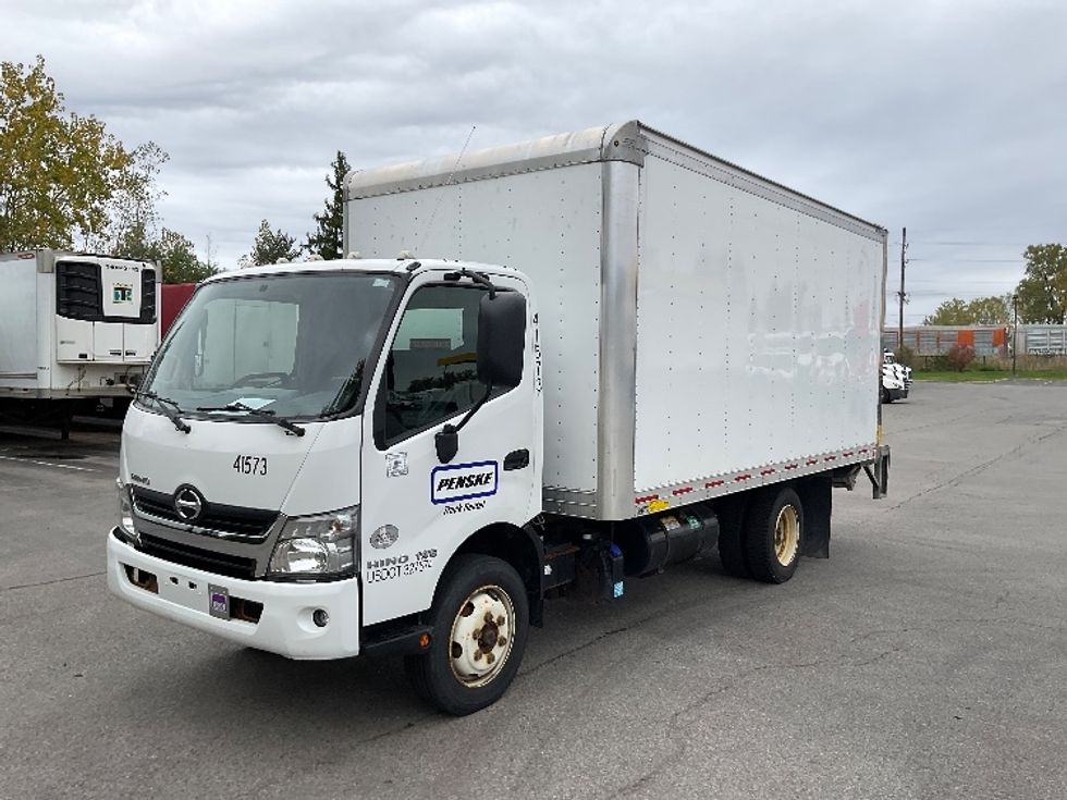 Medium Duty Box Truck-Light and Medium Duty Trucks-Hino-2020-195-Rochester-NY-113,591\n\t\tmiles-$ 39,250 - Image 3