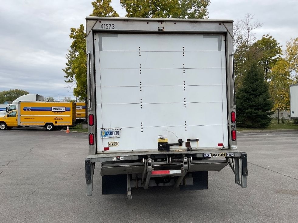 Medium Duty Box Truck-Light and Medium Duty Trucks-Hino-2020-195-Rochester-NY-113,591\n\t\tmiles-$ 39,250 - Image 7