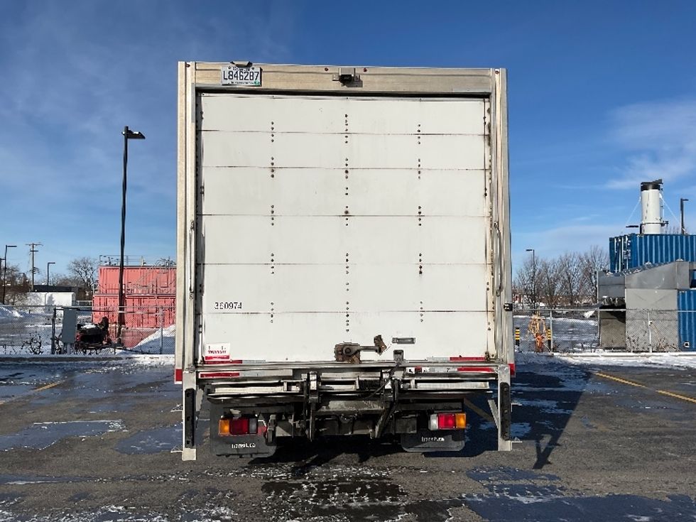 Medium Duty Box Truck-Light and Medium Duty Trucks-Hino-2020-195-Saint Laurent-PQ-141,567\n\t\tkm-$ 65,000 - Image 7