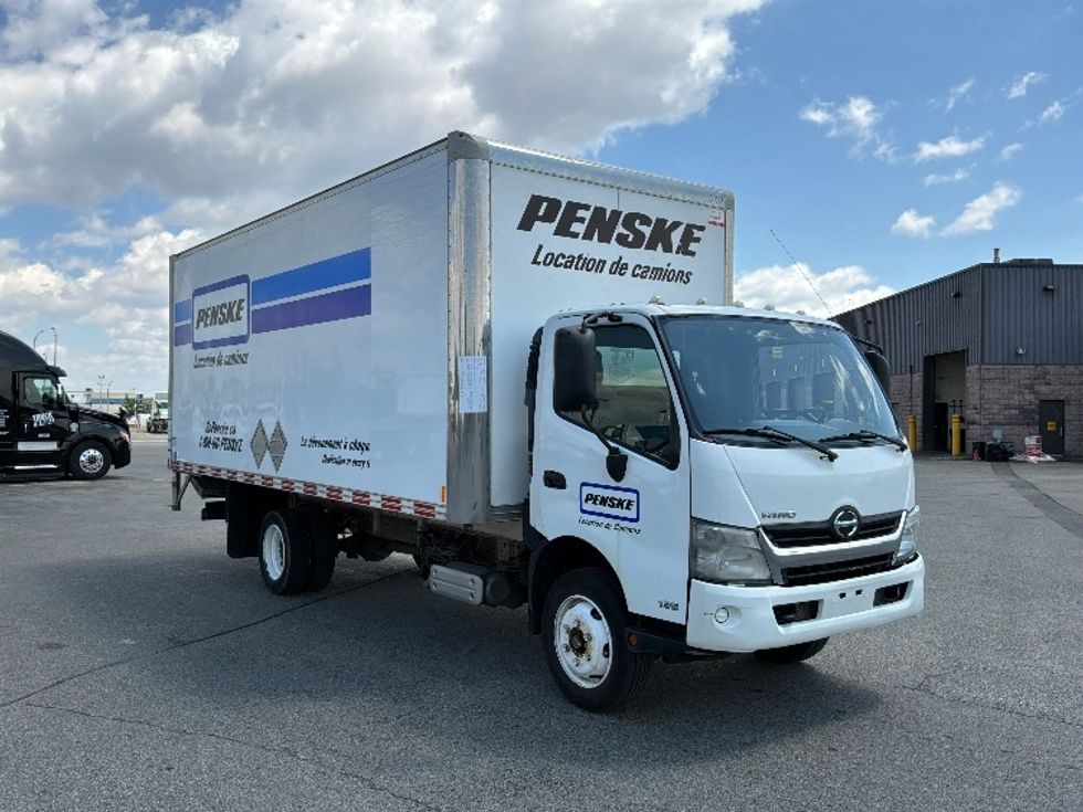 Medium Duty Box Truck-Light and Medium Duty Trucks-Hino-2020-195-Saint Laurent-PQ-222,430\n\t\tkm-$ 48,250 - Image 1