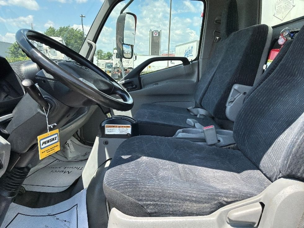 Medium Duty Box Truck-Light and Medium Duty Trucks-Hino-2020-195-Saint Laurent-PQ-222,430\n\t\tkm-$ 48,250 - Image 19