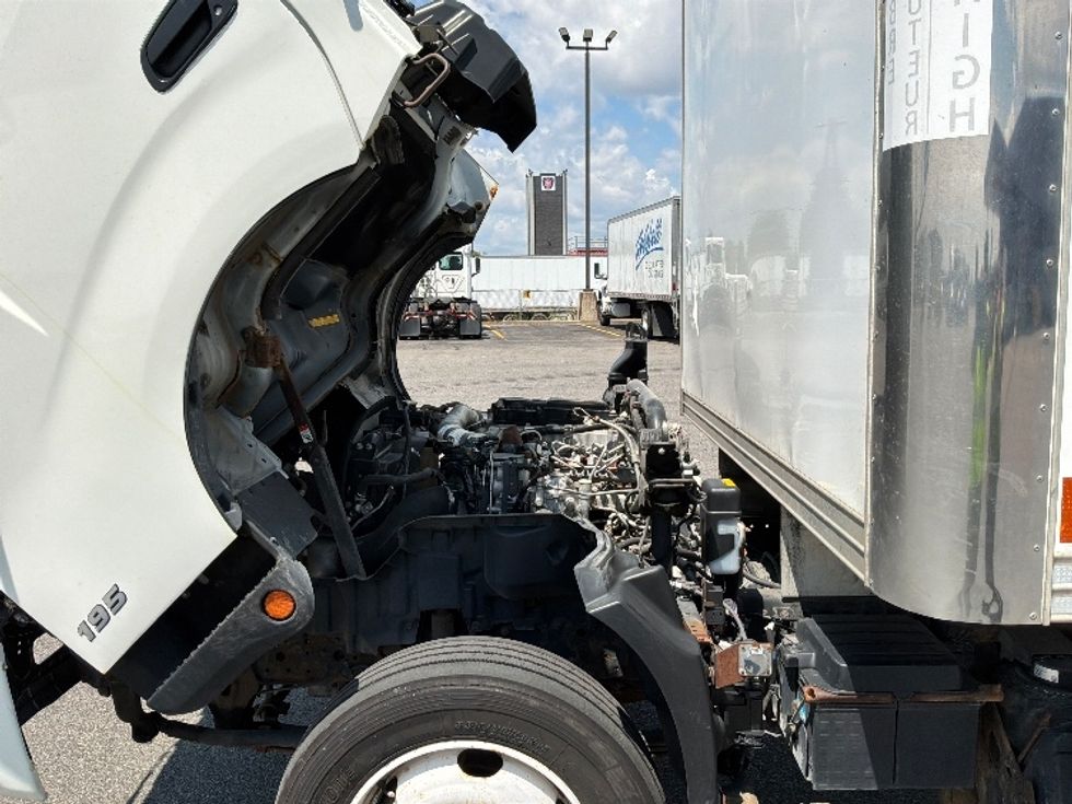 Medium Duty Box Truck-Light and Medium Duty Trucks-Hino-2020-195-Saint Laurent-PQ-222,430\n\t\tkm-$ 48,250 - Image 23