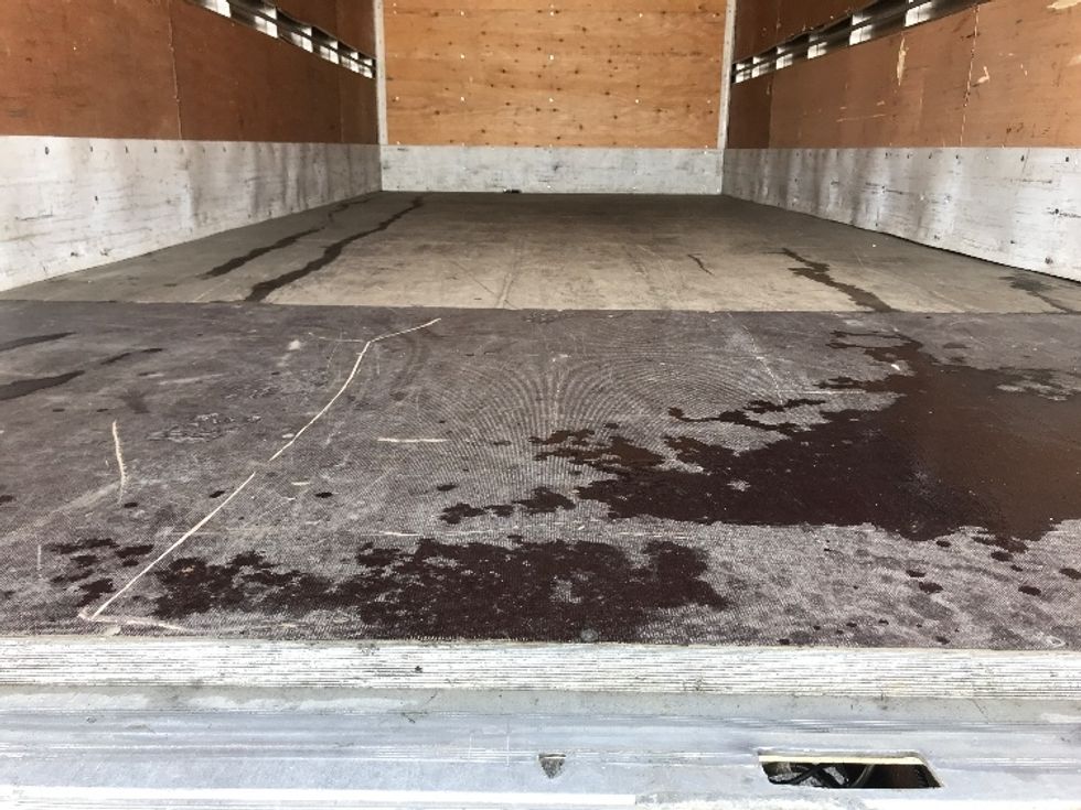 Medium Duty Box Truck-Light and Medium Duty Trucks-Hino-2020-195-Saint Laurent-PQ-231,442\n\t\tkm-$ 56,500 - Image 10